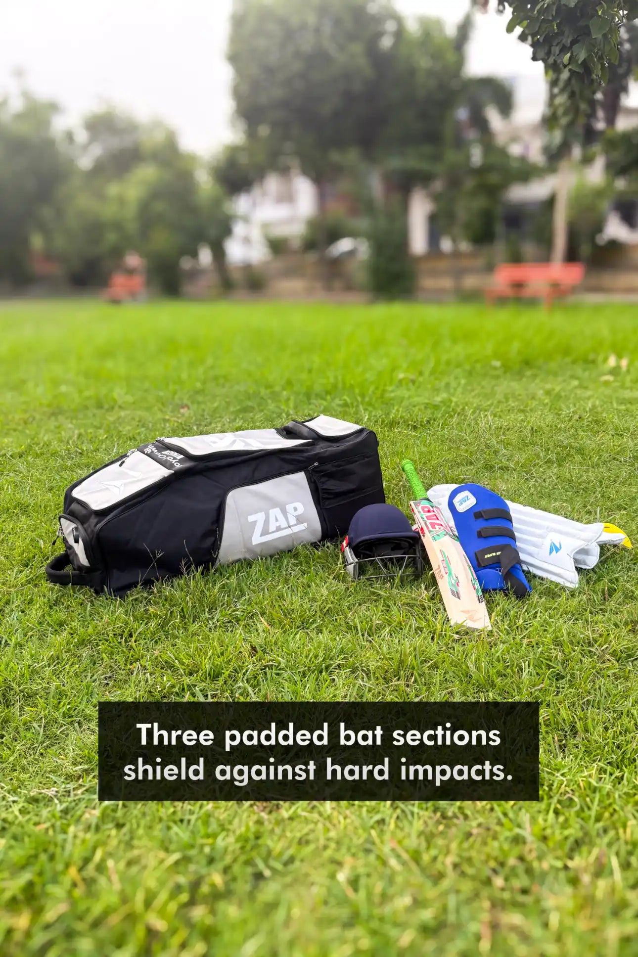 ZAP Royal Crown Icon Wheelie Duffle Kit Bag